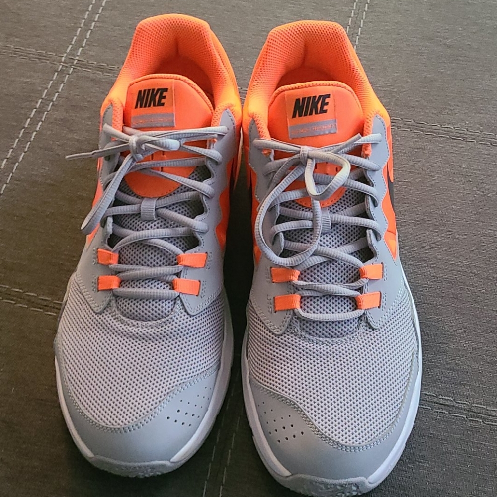 Nike max